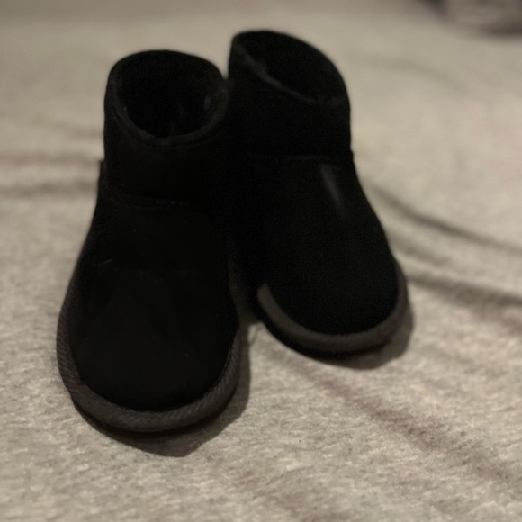 Gap slip on boots - Picture 2 of 2